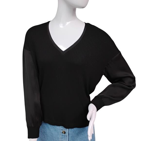 Red Haute NWT Blouse Size Small Ribbed Bodice and Satin Long Sleeves V Neck - Picture 1 of 11